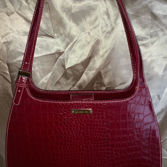 A Really Unique red snake print purse - Picture 1 of 7